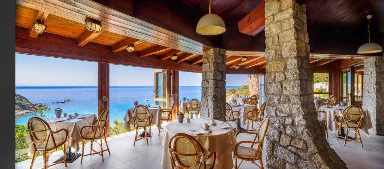 Hotel Baia Imperiale Spiaggia di Cavoli Zewnętrze zdjęcie