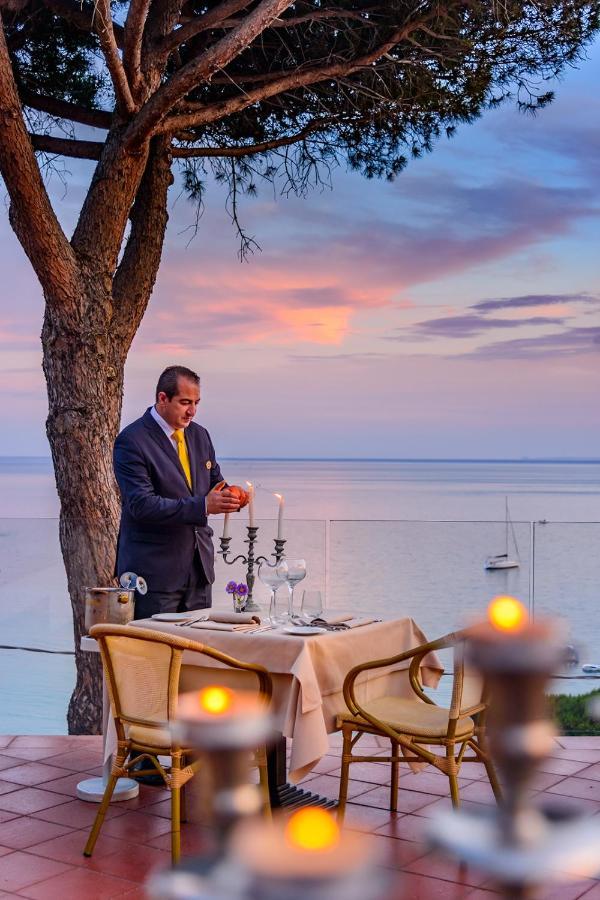 Hotel Baia Imperiale Spiaggia di Cavoli Zewnętrze zdjęcie