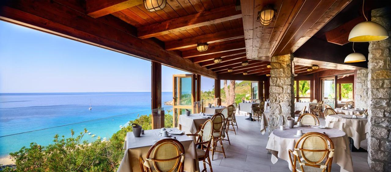 Hotel Baia Imperiale Spiaggia di Cavoli Zewnętrze zdjęcie